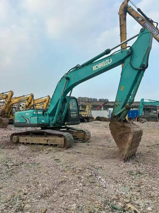 Buy Kobelco SK2008 Used Excavator / 1