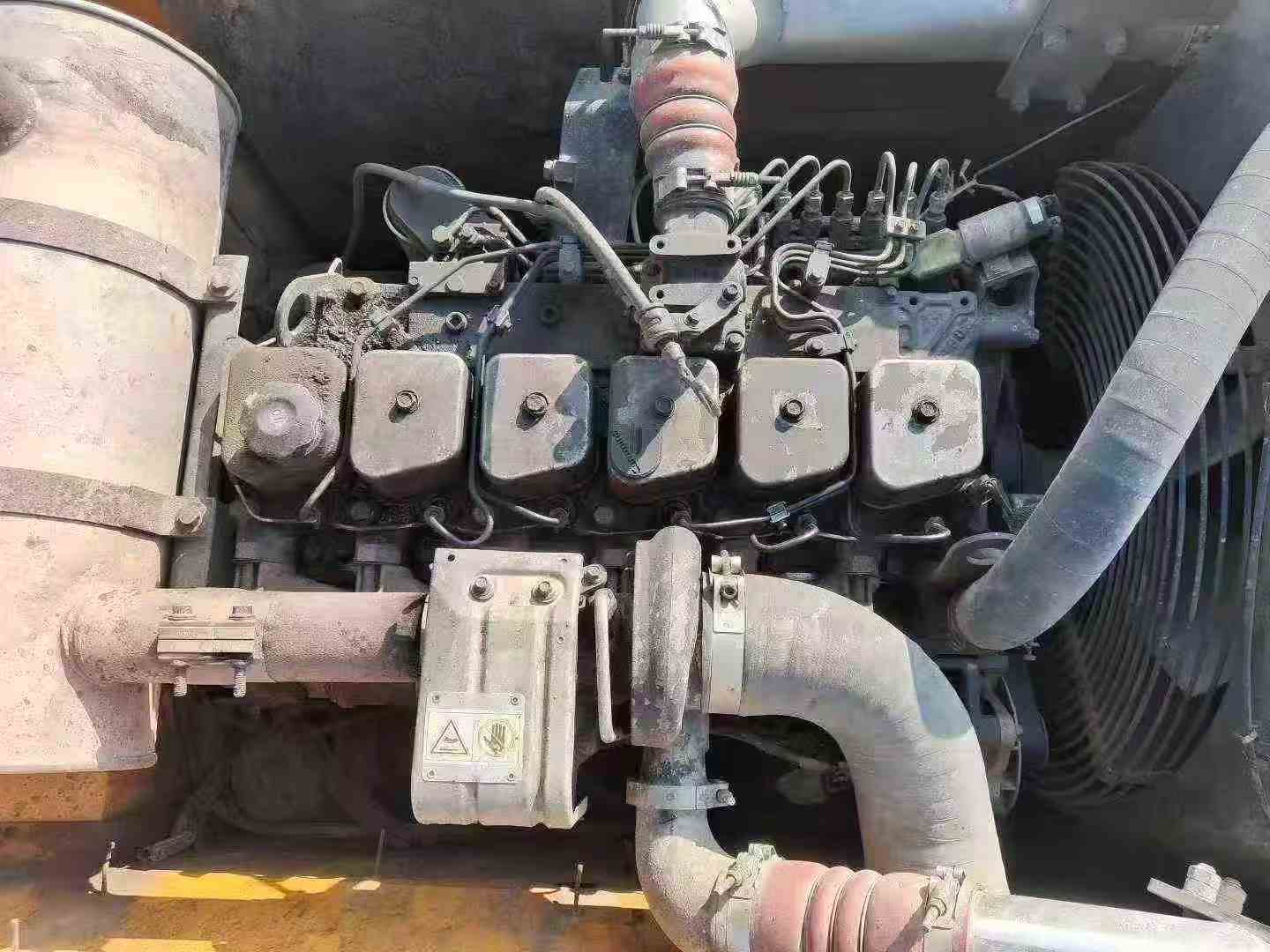 Used Hyundai R215-7C Excavator 2014 Model / 7