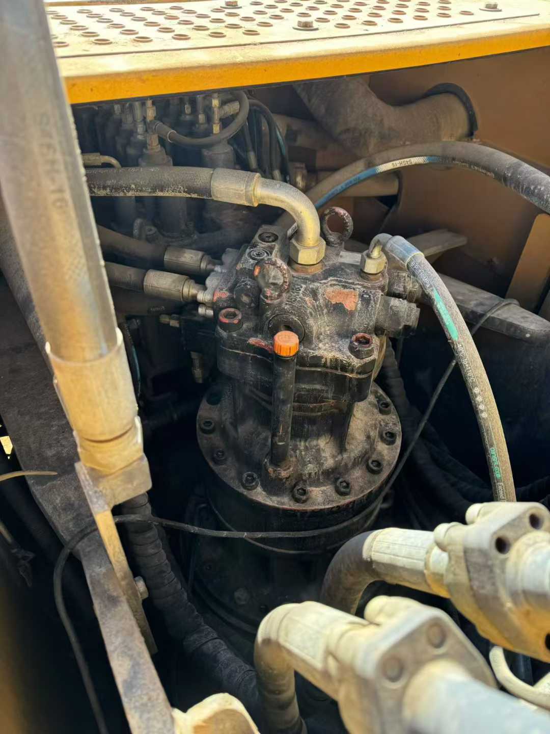 Used XCMG LW200 Excavator 2018 Model / 4