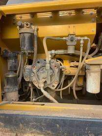 Buy XCMG LW200 Used Excavator / 4 Used XCMG LW200 Excavator 2020 Model / 4