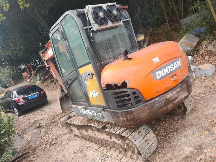 Buy Doosan DX60 Used Excavator / 1