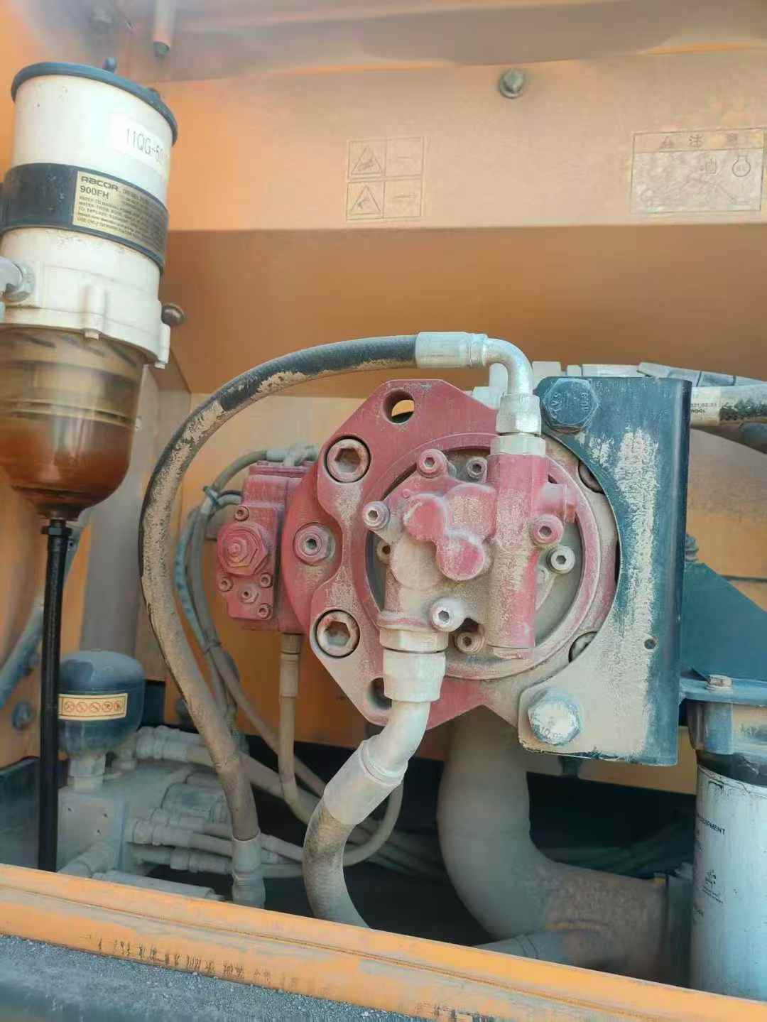 Used Hyundai R 60VS Excavator 2021 Model / 4