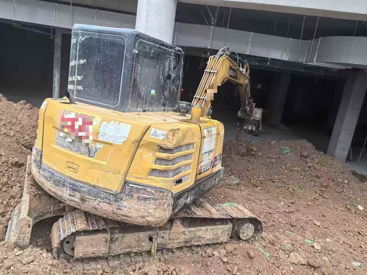 Used Sany SY60 Excavator 2020 Model / 3