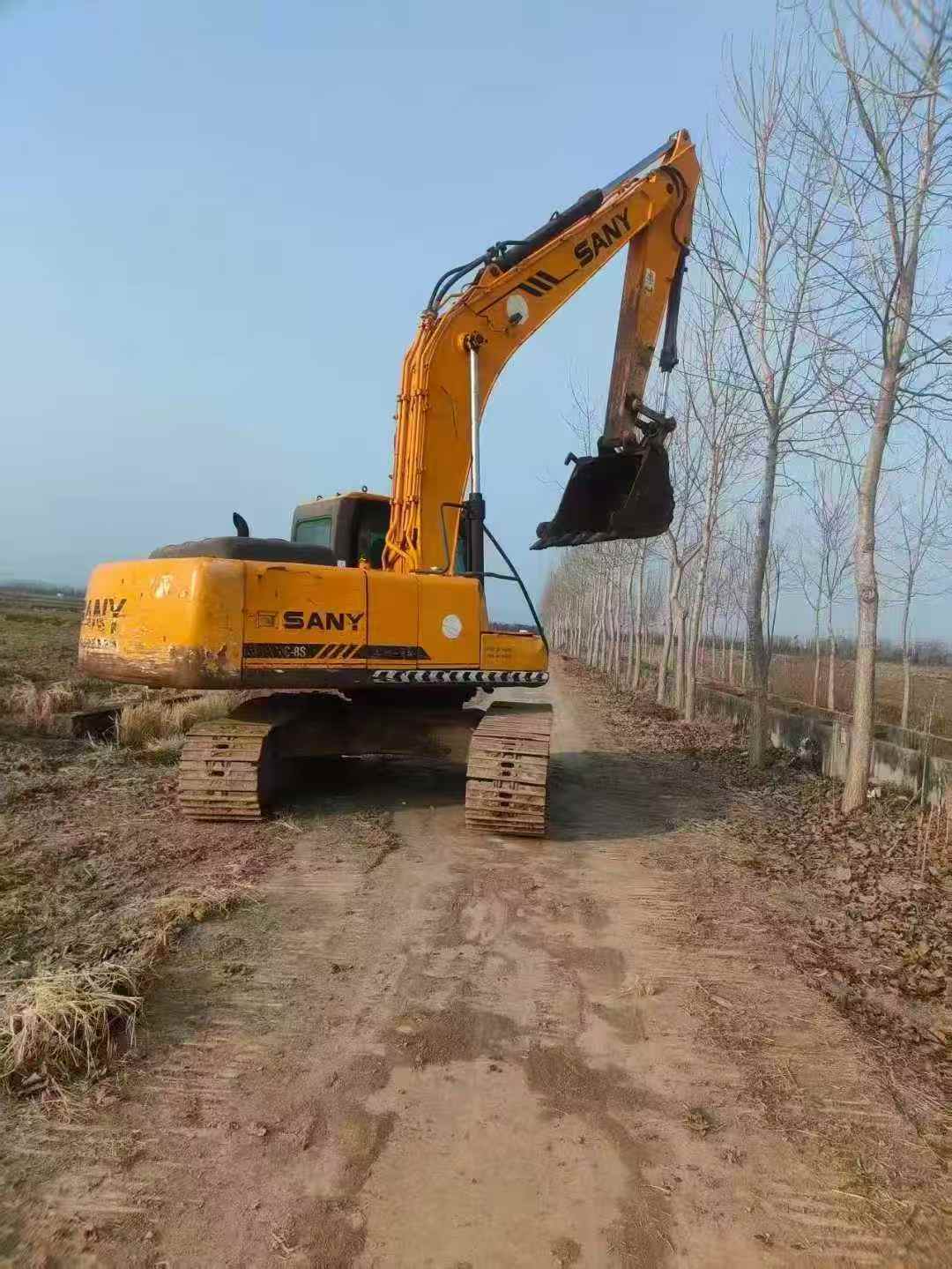 Used Sany SY205 DPC Excavator 2011 Model / 3