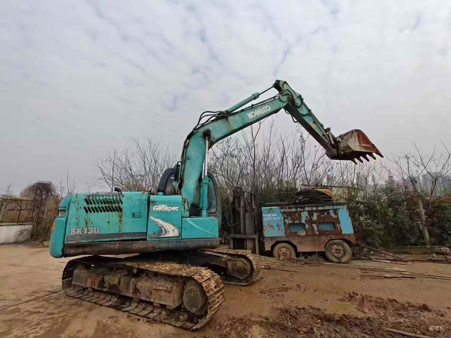 Used Kobelco SK130 Excavator 2013 Model / 3