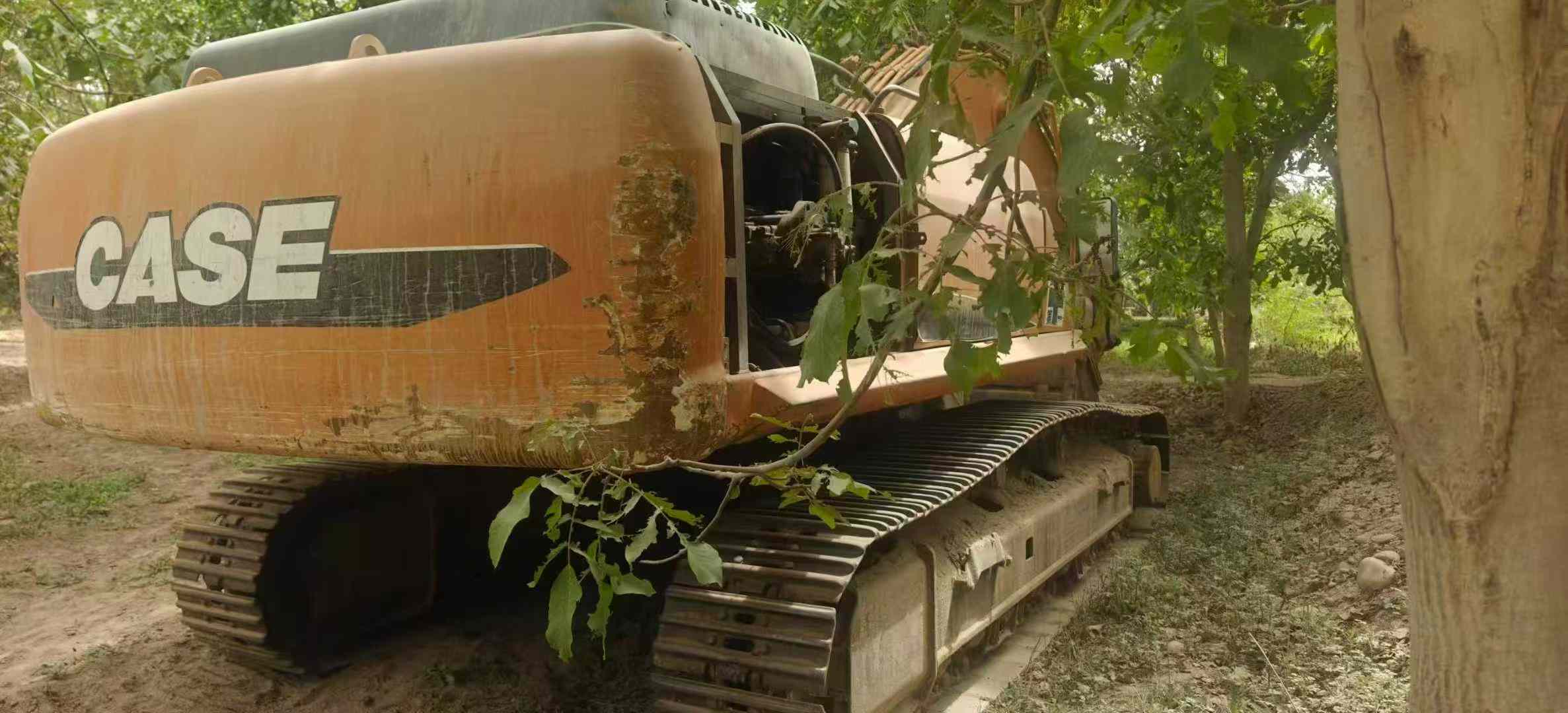 Used Case CX360B Excavator 2011 Model / 5