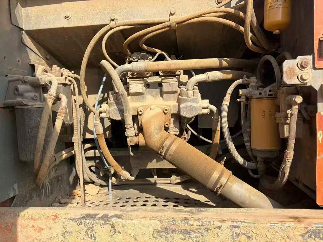 Used Hitachi ZAXIS200 Excavator 2019 Model / 9