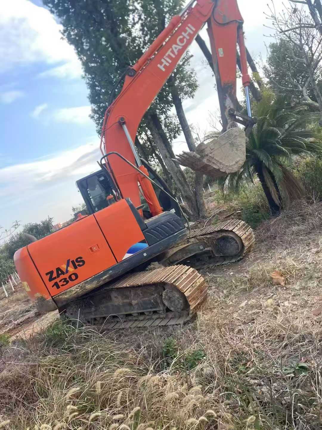 Used Hitachi ZX130-5A Excavator 2018 Model / 2