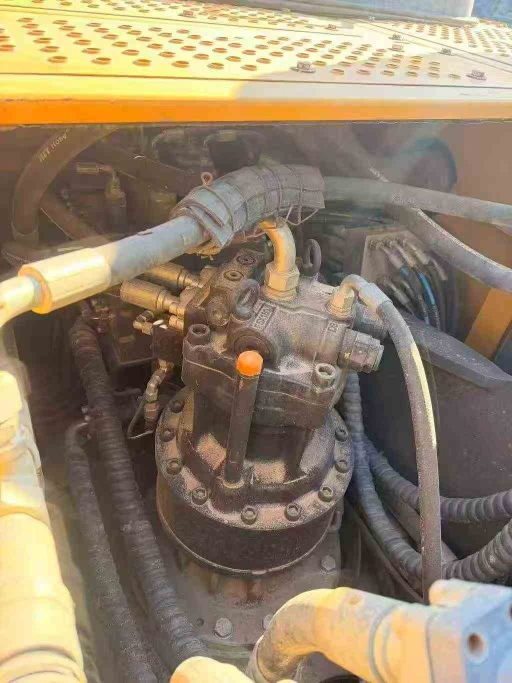 Used XCMG LW200 Excavator 2019 Model / 4