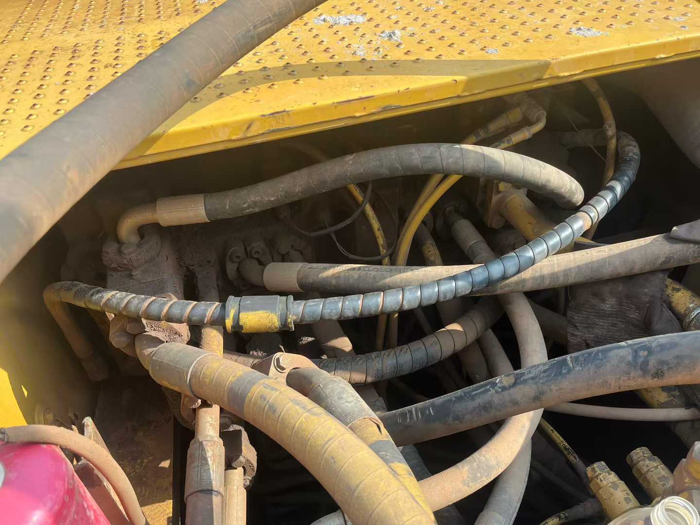 Used Caterpillar CT20 Excavator 2012 Model / 6