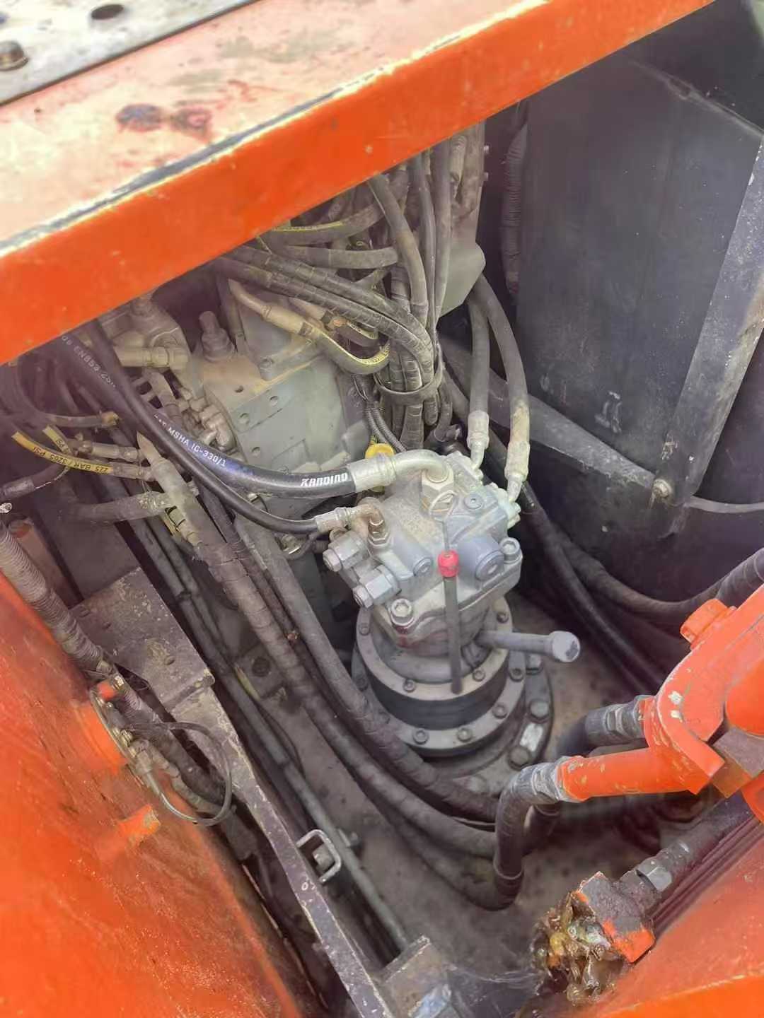 Used Hitachi ZX130-5A Excavator 2018 Model / 4