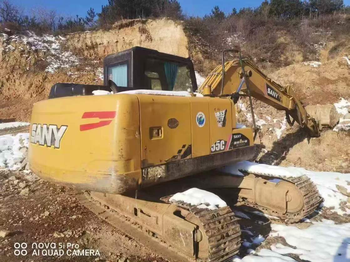 Used Sany SY135 Excavator 2018 Model / 3
