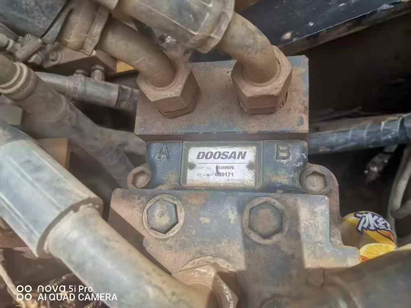 Used Sany SY135 Excavator 2018 Model / 5