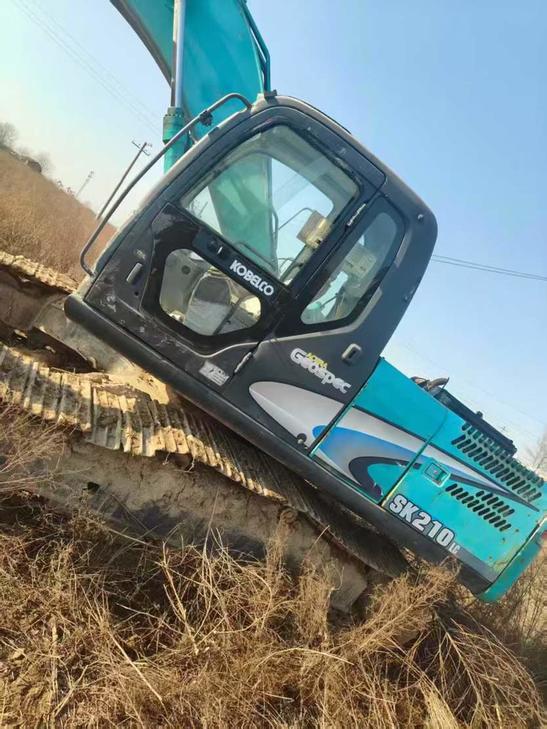 Buy Kobelco SK210-6E Used Excavator / 1