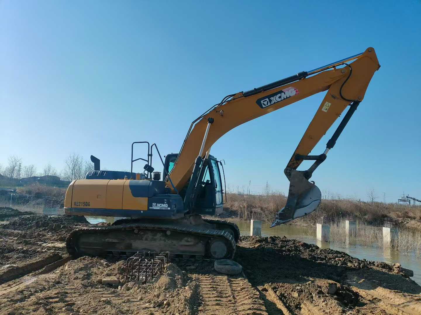 Used XCMG XE215 Excavator 2020 Model / 2