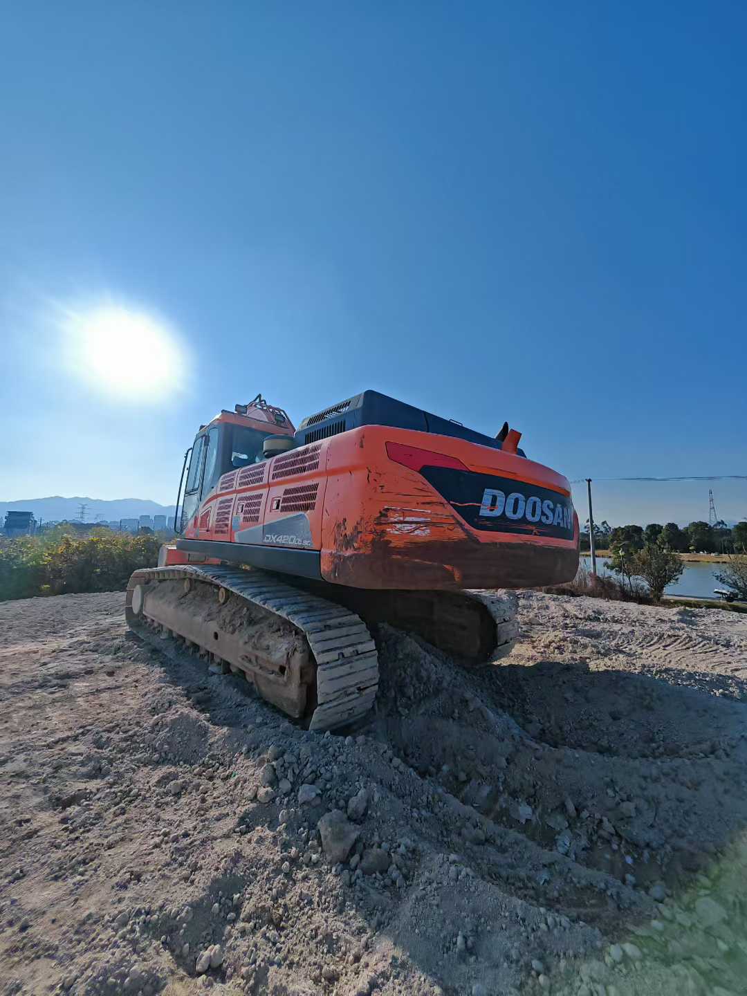 Used Doosan DL420 Excavator 2021 Model / 2