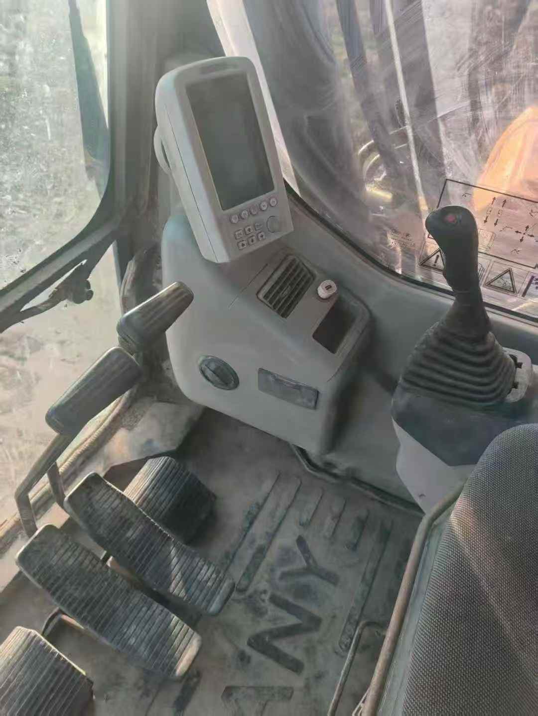 Used Sany SY205 DPC Excavator 2011 Model / 6