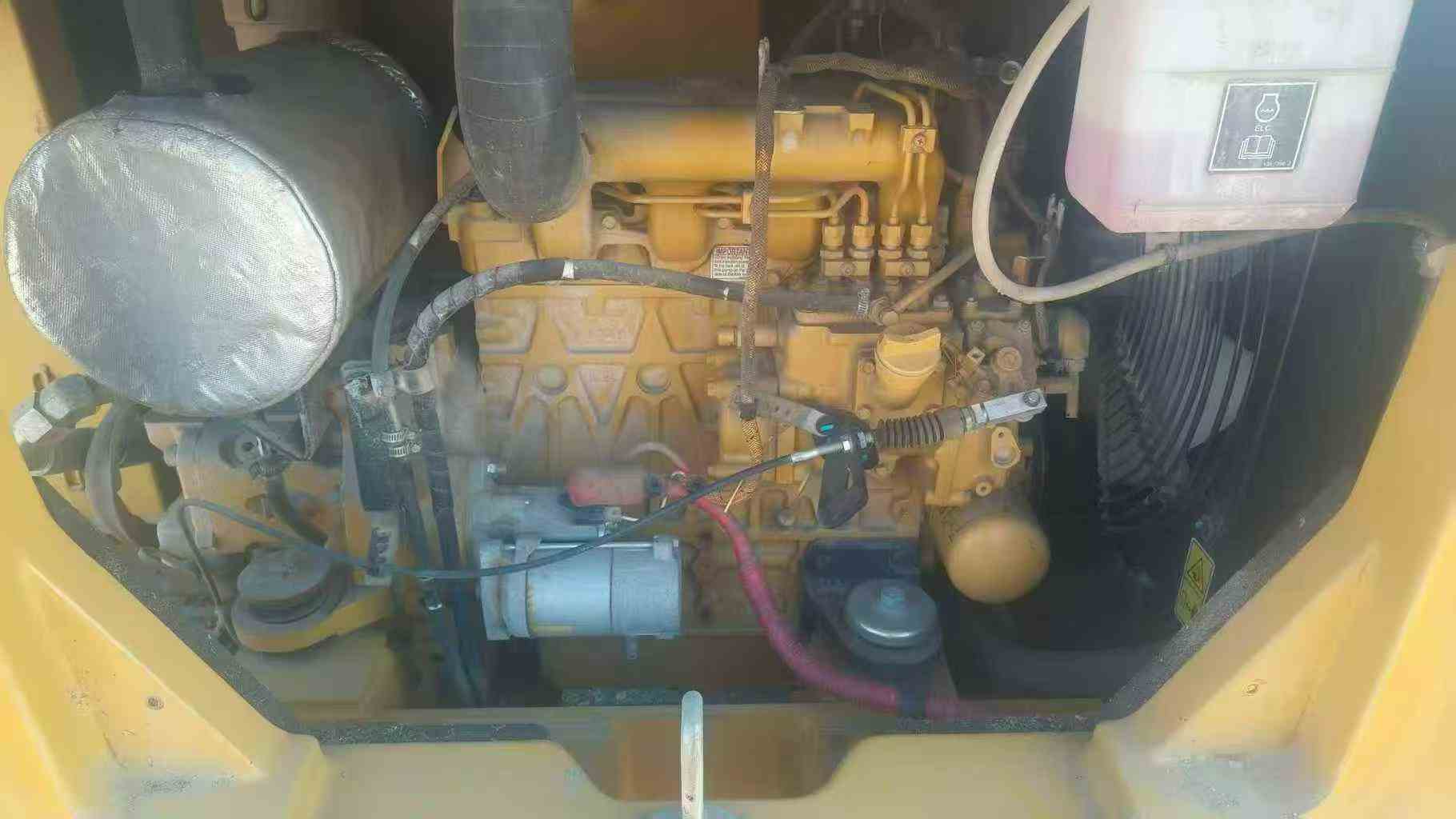 Used Caterpillar 305ECR Excavator 2018 Model / 9