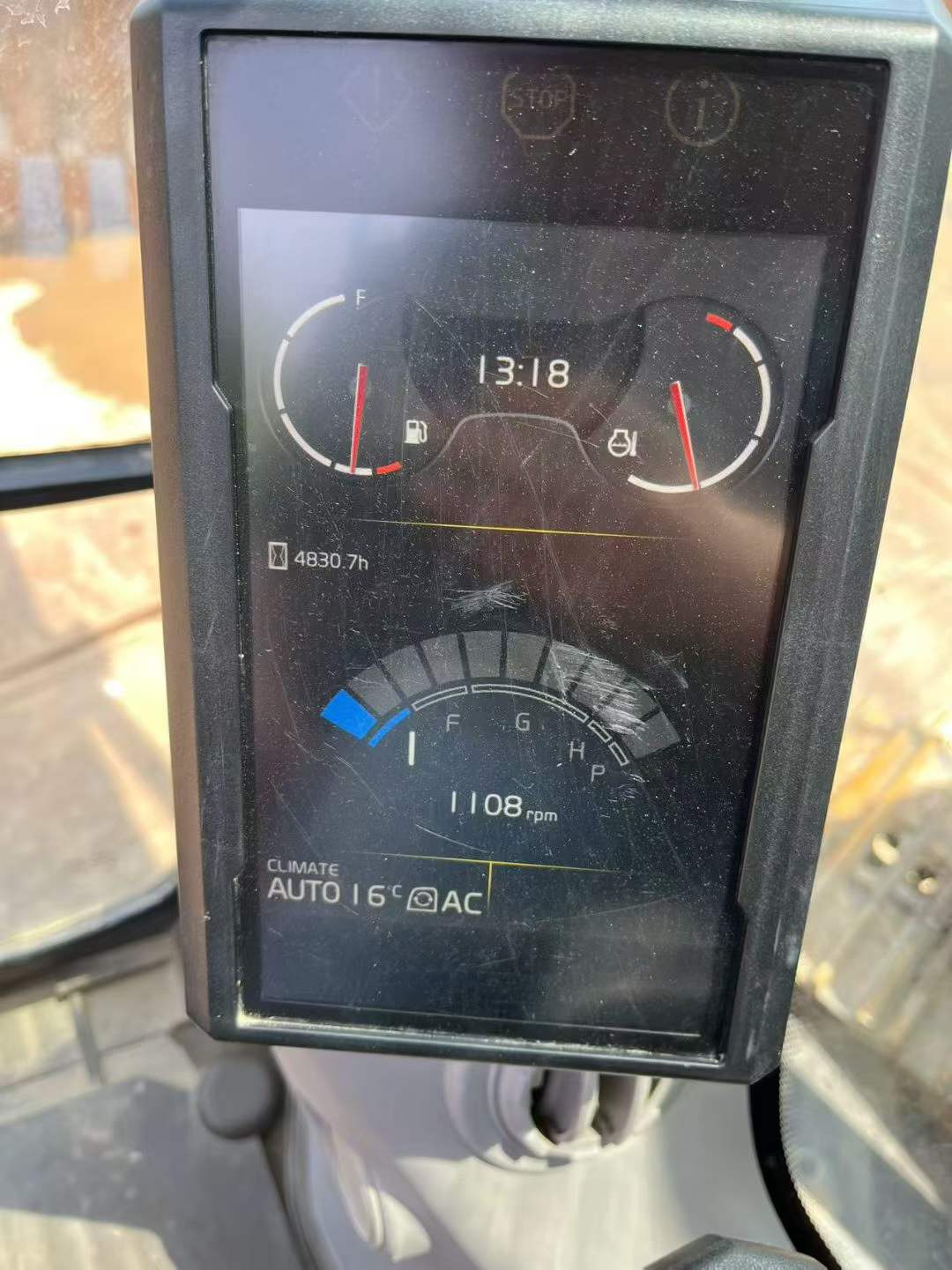 Used Volvo EC60 Excavator 2022 Model / 7