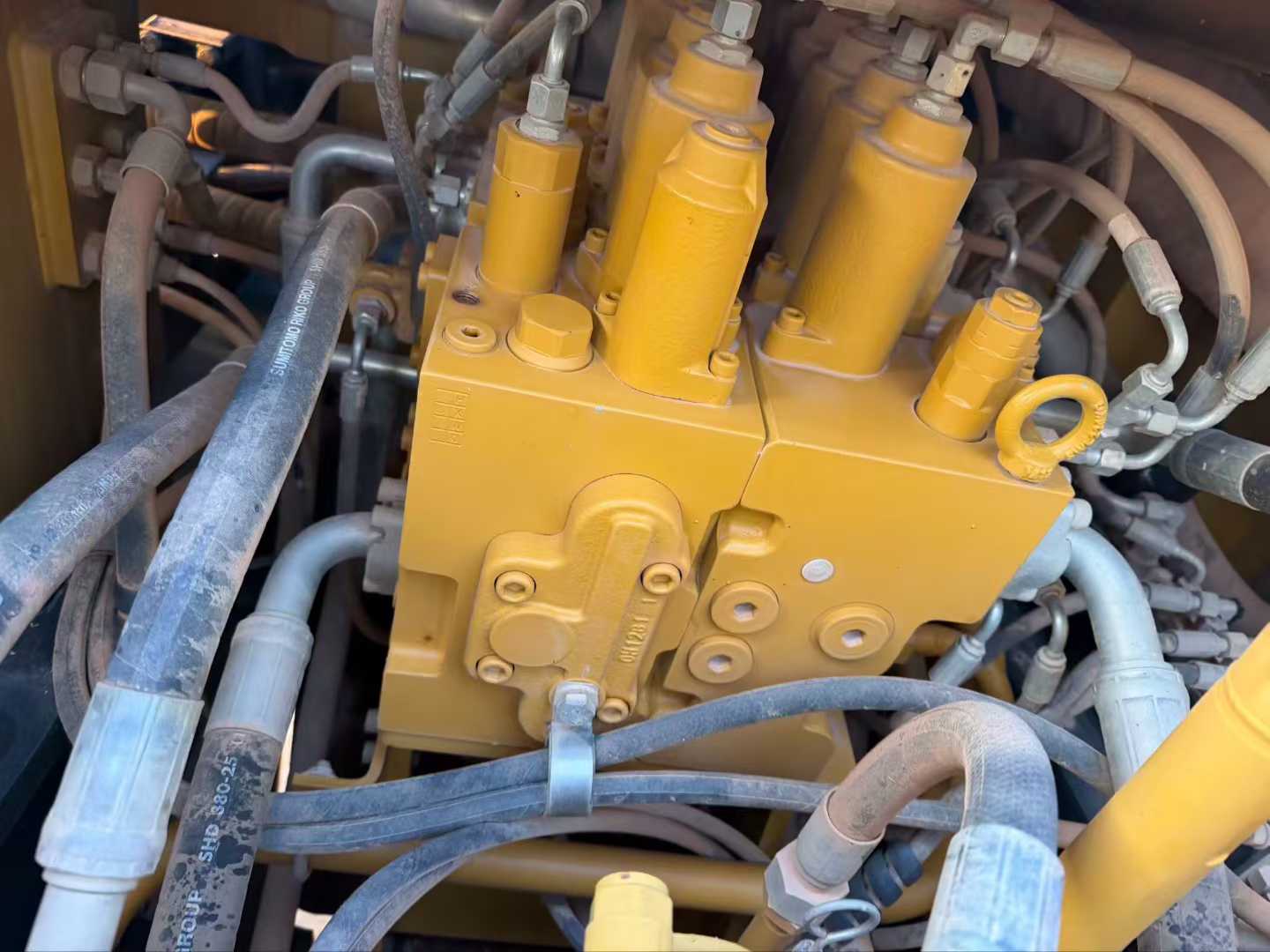 Used Sany SY200H Excavator 2021 Model / 7