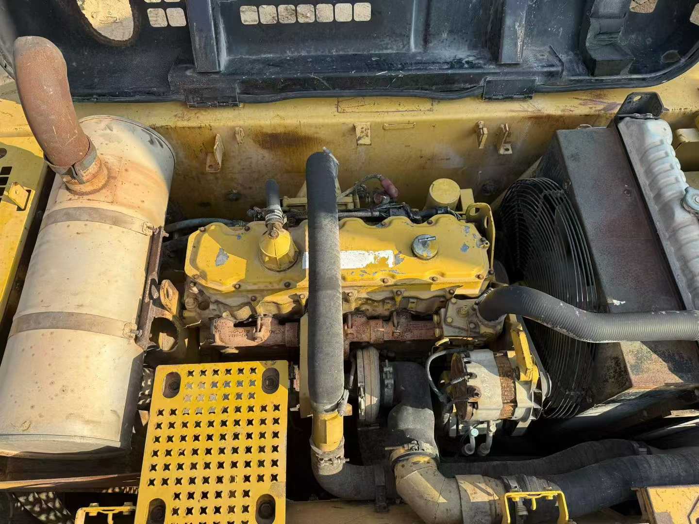 Used Caterpillar 325C Excavator 2016 Model / 7