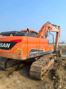 Buy 斗山 DH220 Used Excavator Used 斗山 DH220 Excavator 2021 Model