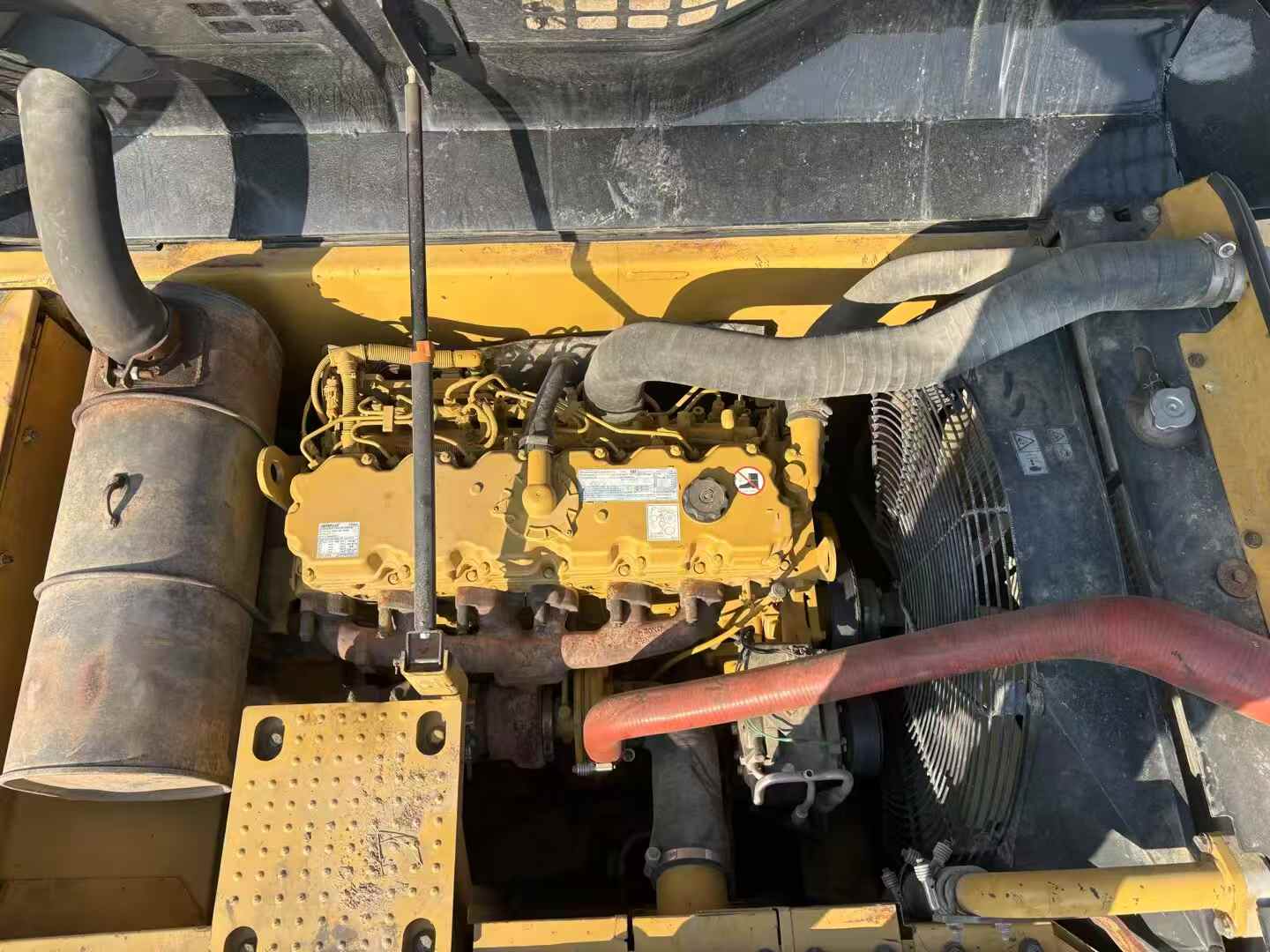 Used Caterpillar 329D Excavator 2014 Model / 4