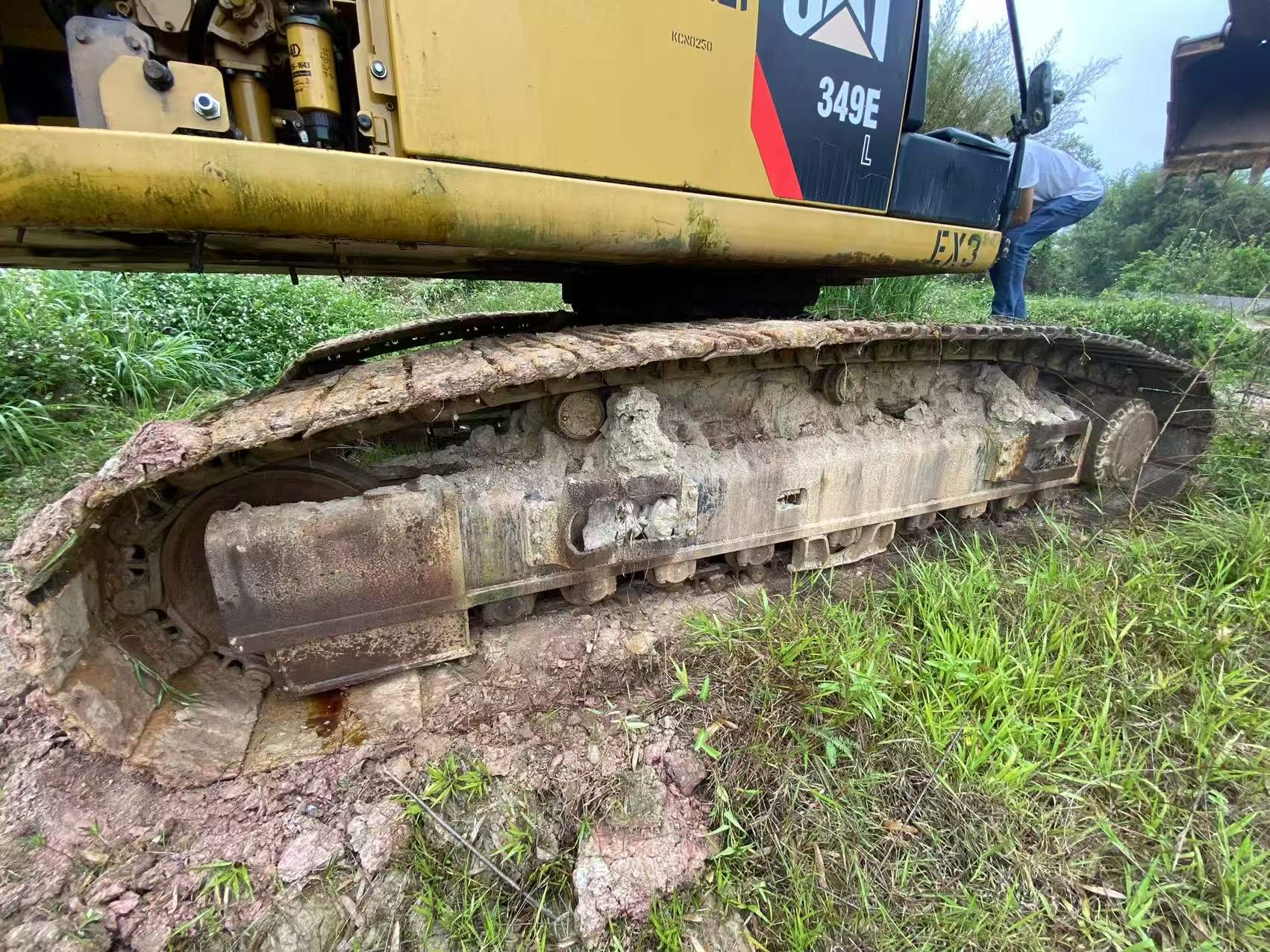 Used Caterpillar 349E Excavator 2016 Model / 4