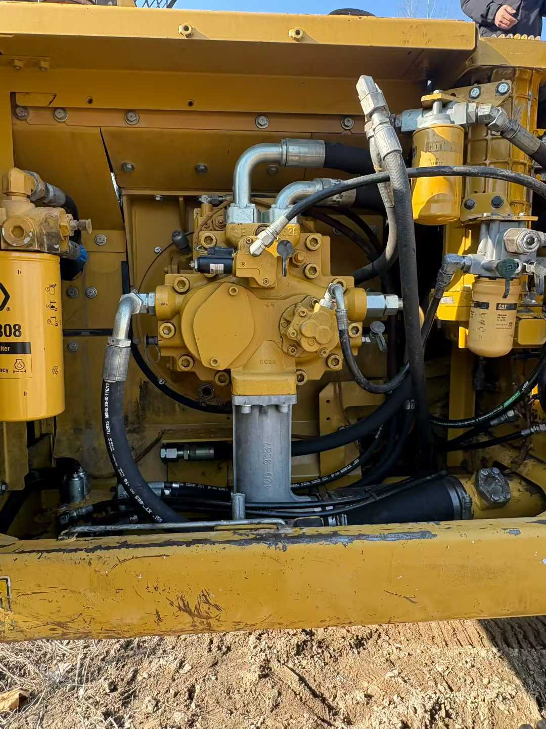 Used Caterpillar 340D2L Excavator 2016 Model / 5