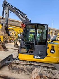 Buy JohnDeere E60 Used Excavator / 3 Used JohnDeere E60 Excavator 2019 Model / 3