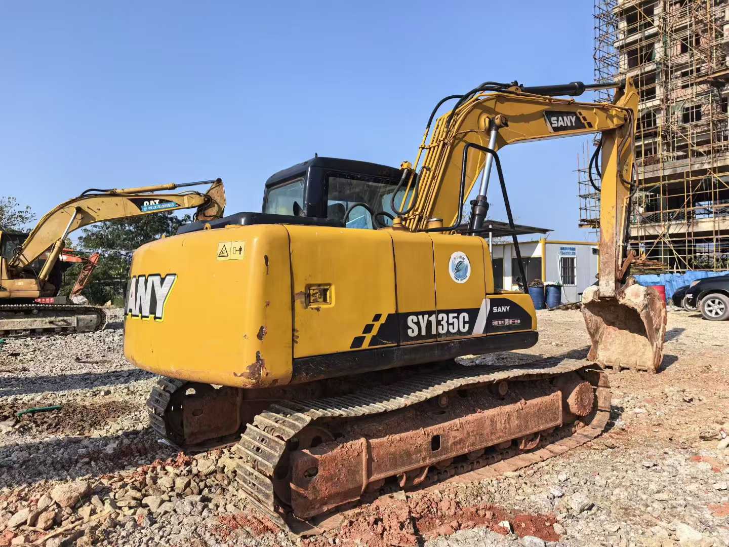 Used Sany SY135 Excavator 2011 Model / 2