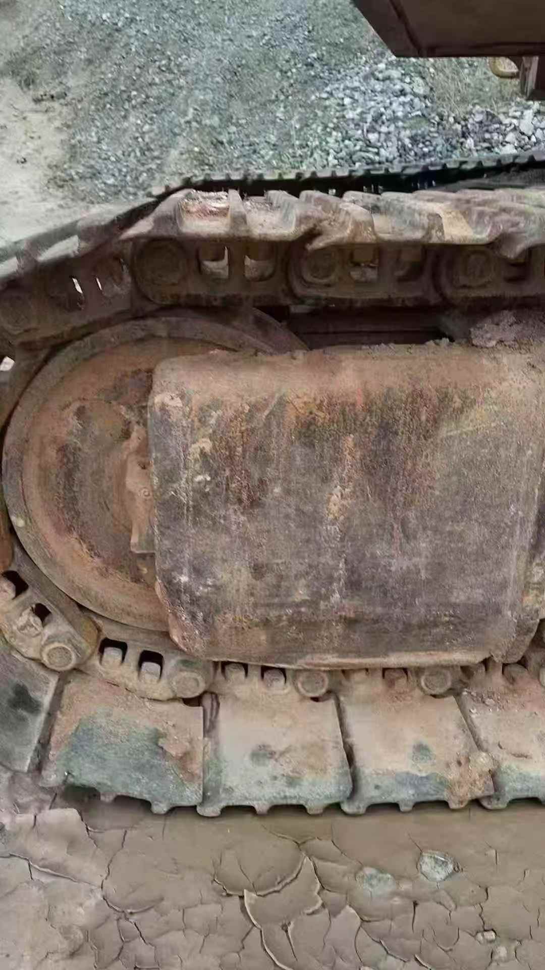 Used Volvo EW200B Excavator 2016 Model / 7