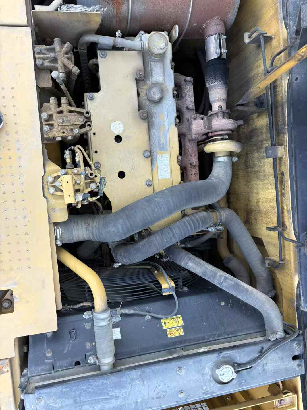 Used Caterpillar 320D Excavator 2011 Model / 5