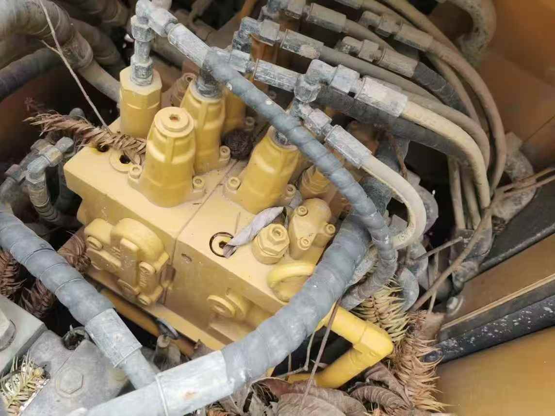 Used Sany SY135 Excavator 2022 Model / 6