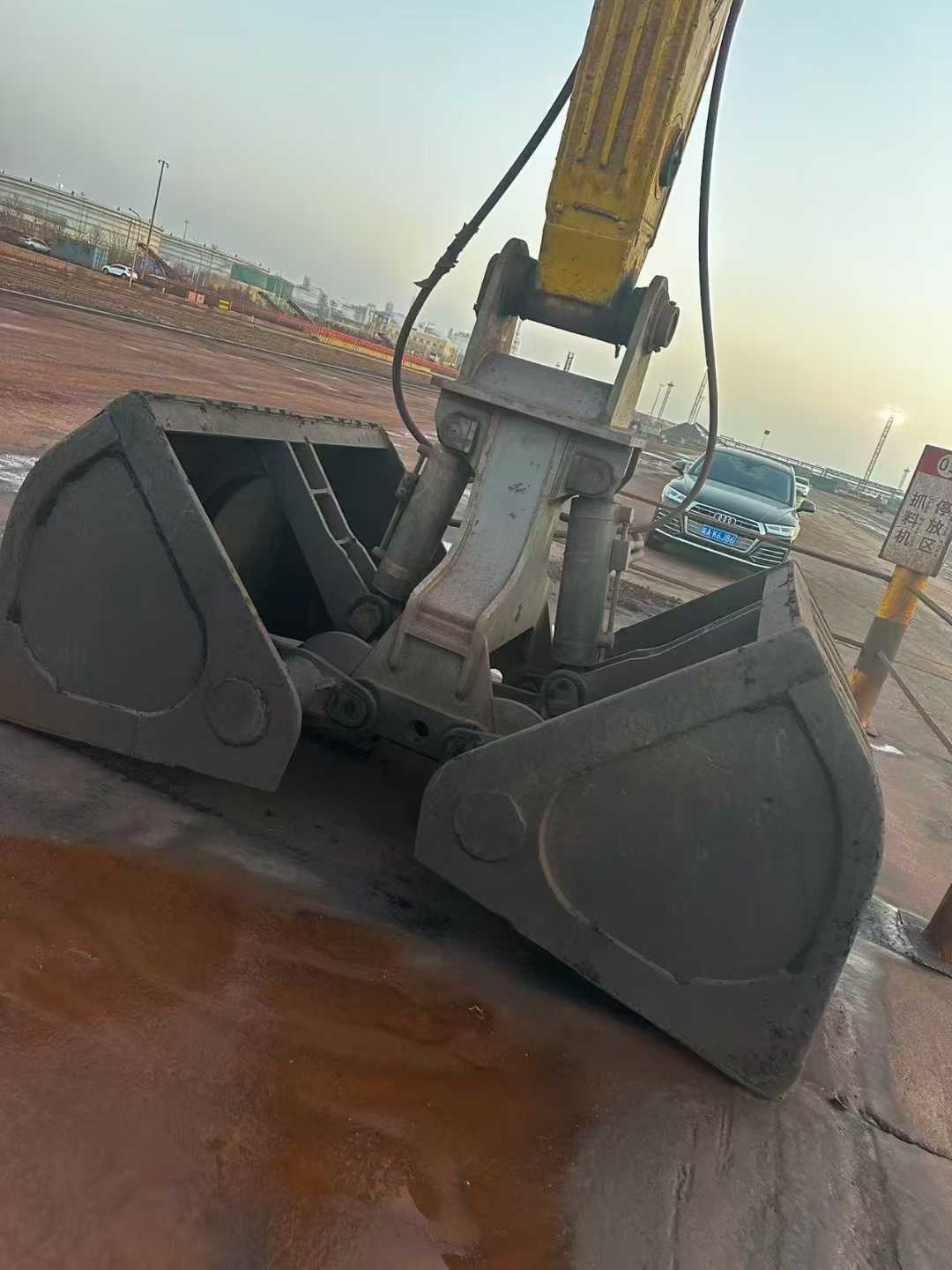 Used Komatsu PC60-7 Excavator 2016 Model / 3