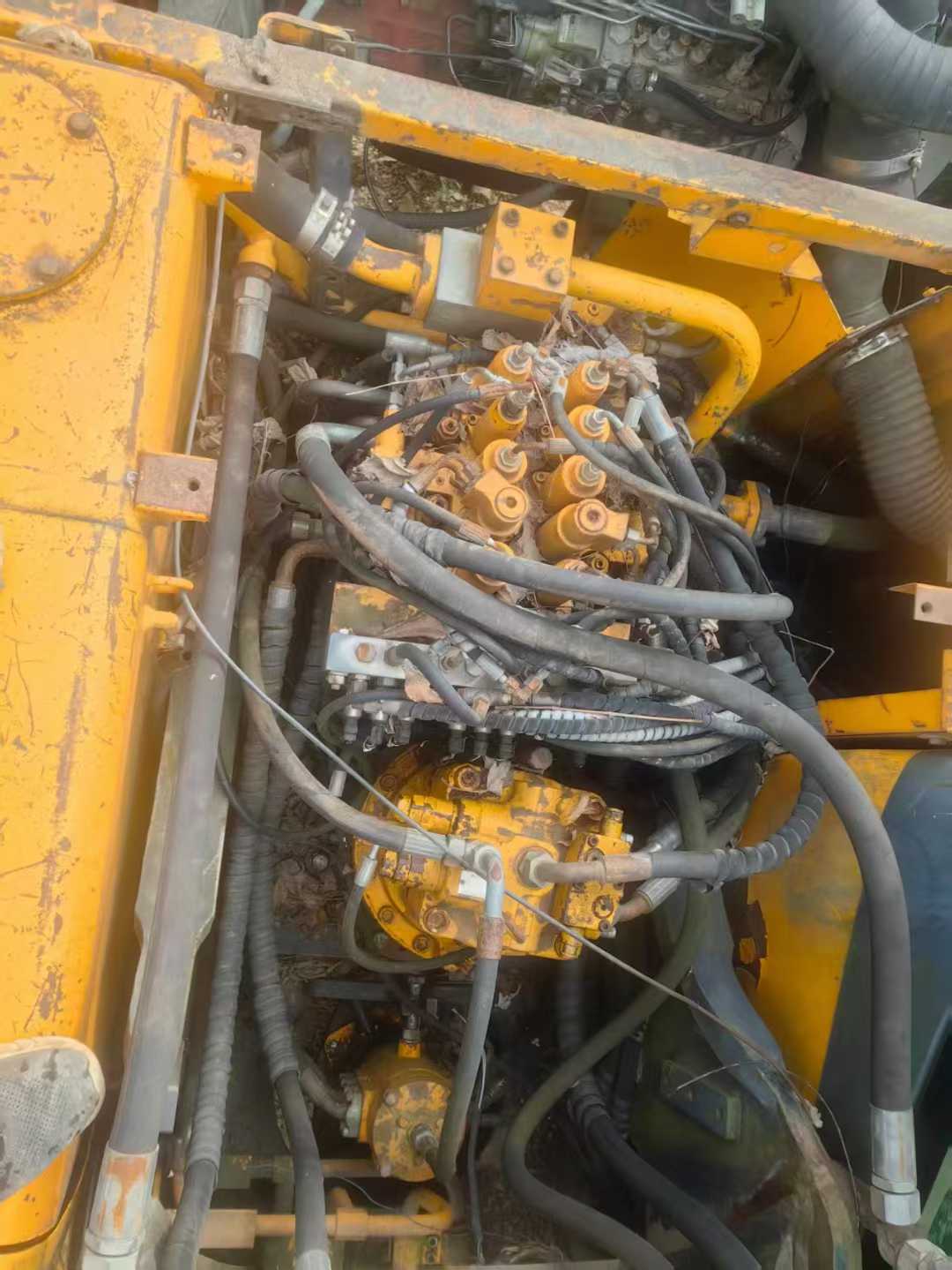 Used Sany SY215W Excavator 2016 Model / 7