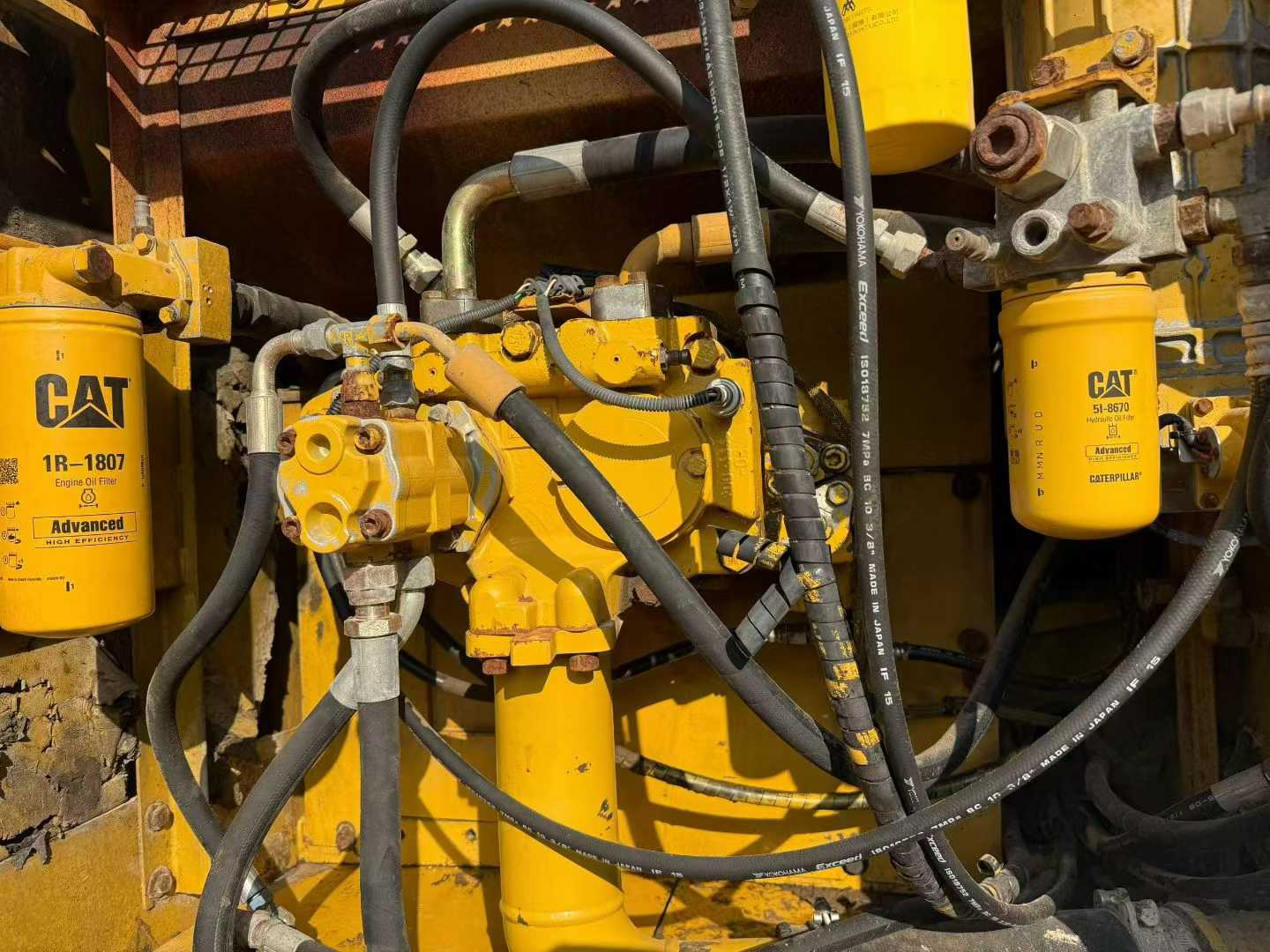 Used Caterpillar 325C Excavator 2016 Model / 6