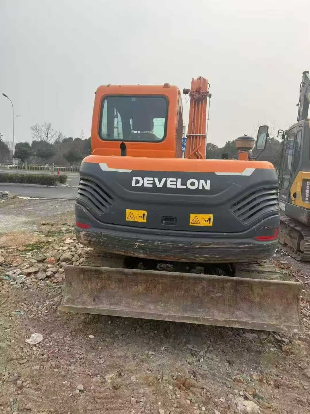 Used Doosan DX75 Excavator 2024 Model / 2