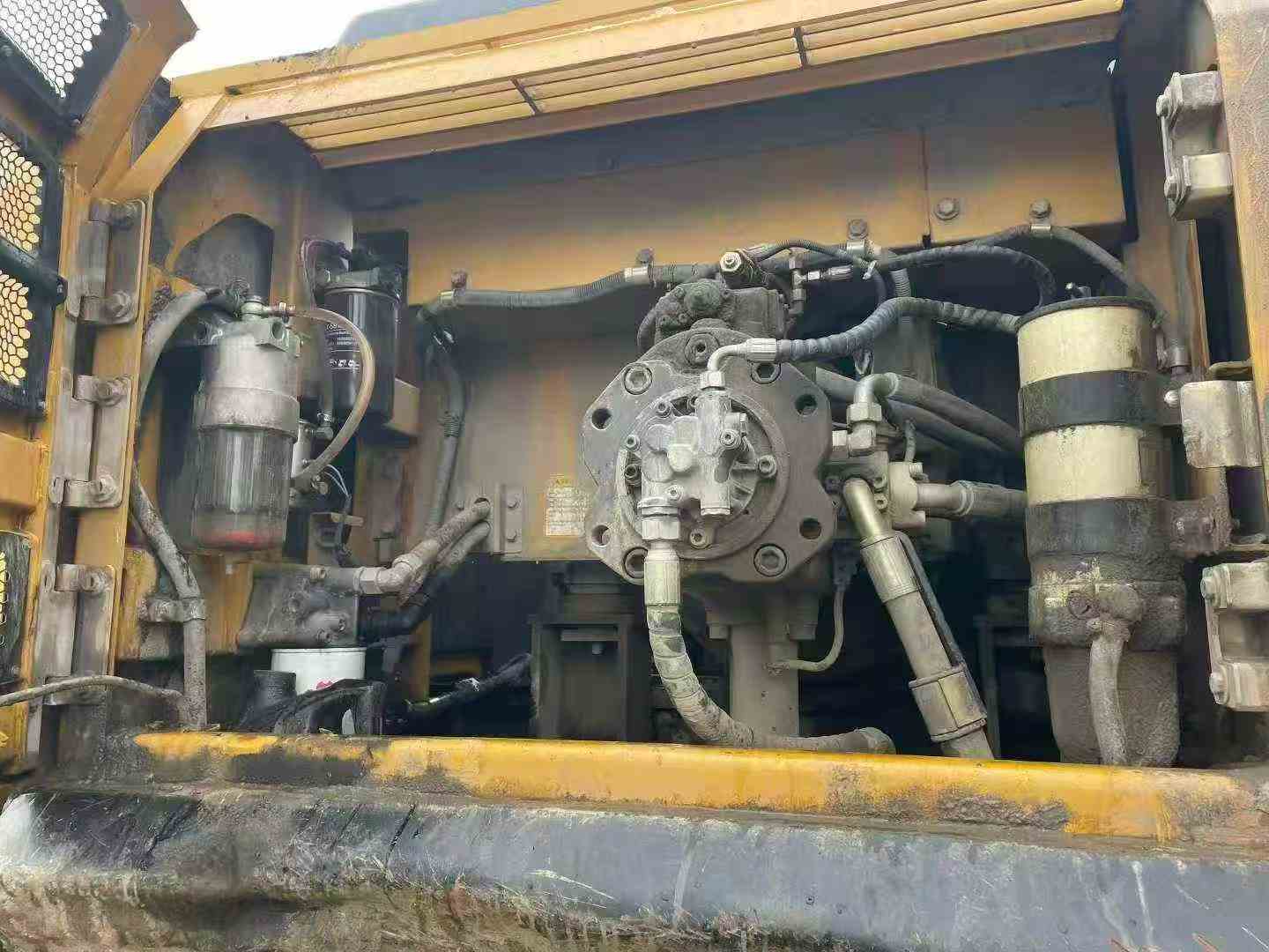 Used Sany SY365BH Excavator 2016 Model / 4