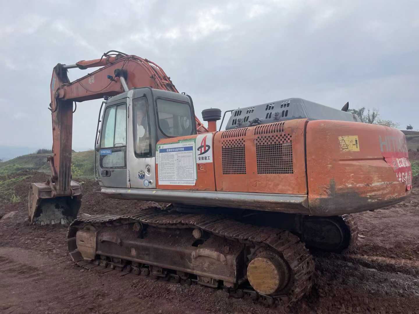 Used Hitachi ZX60 Excavator 2010 Model / 3