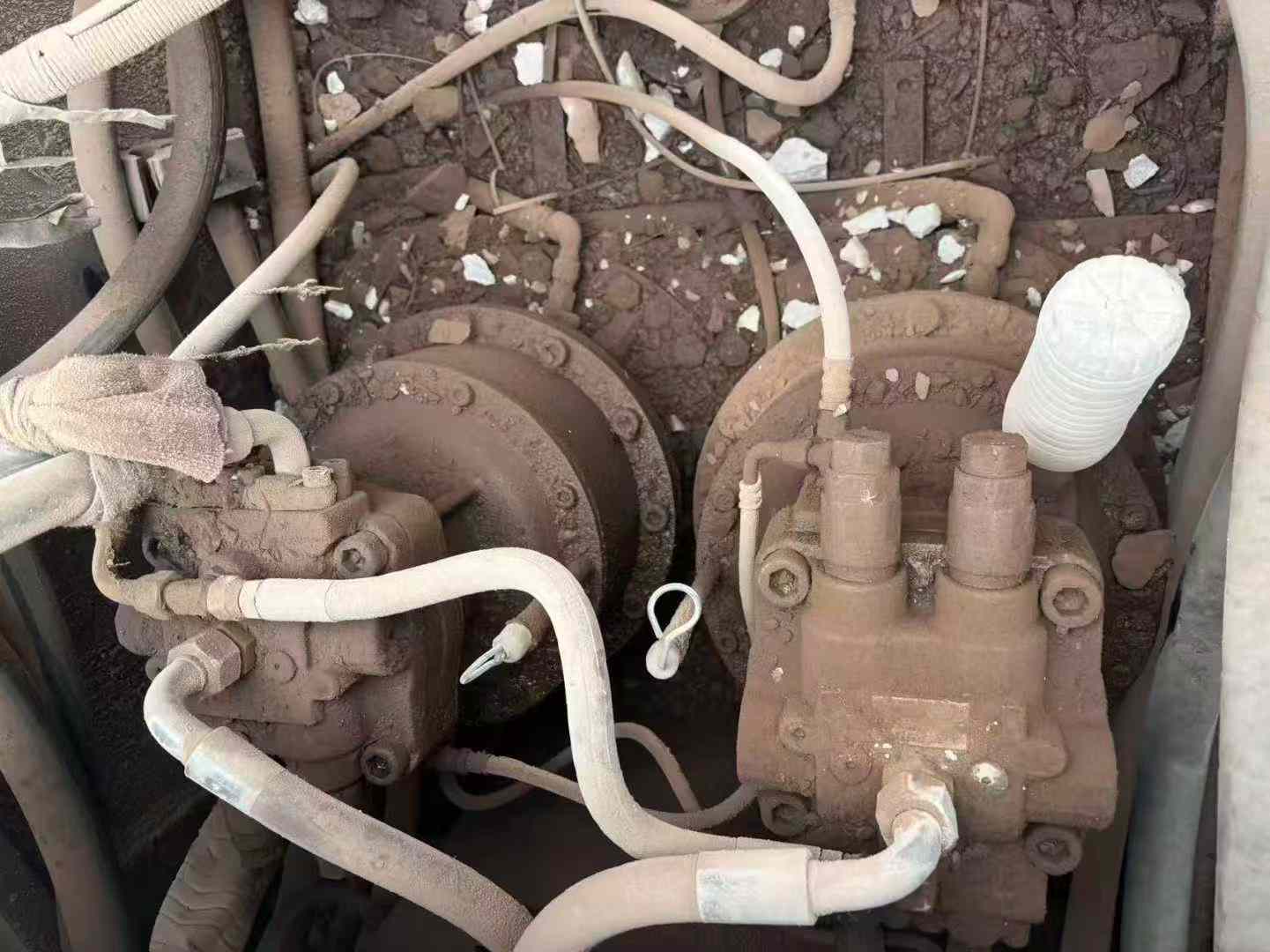 Used Hitachi ZX650 Excavator 2016 Model / 4