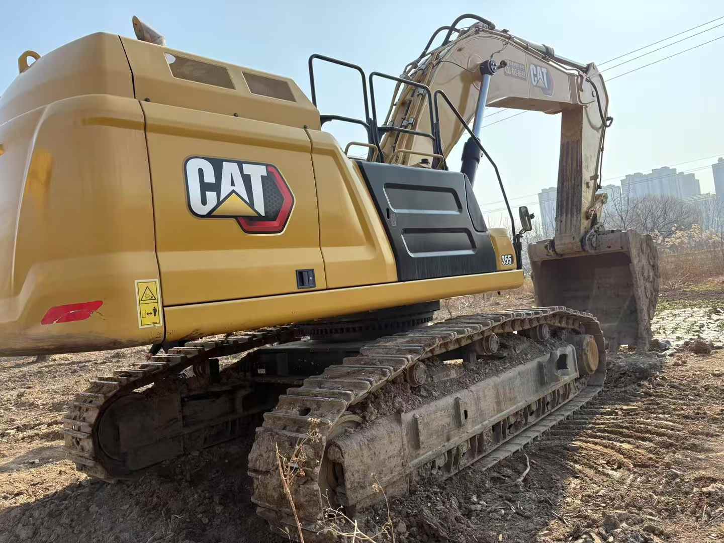 Used Caterpillar CAT355  Excavator 2024 Model / 3