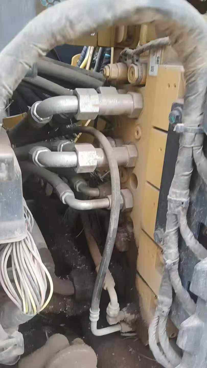 Used Caterpillar 307V2 Excavator 2023 Model / 8