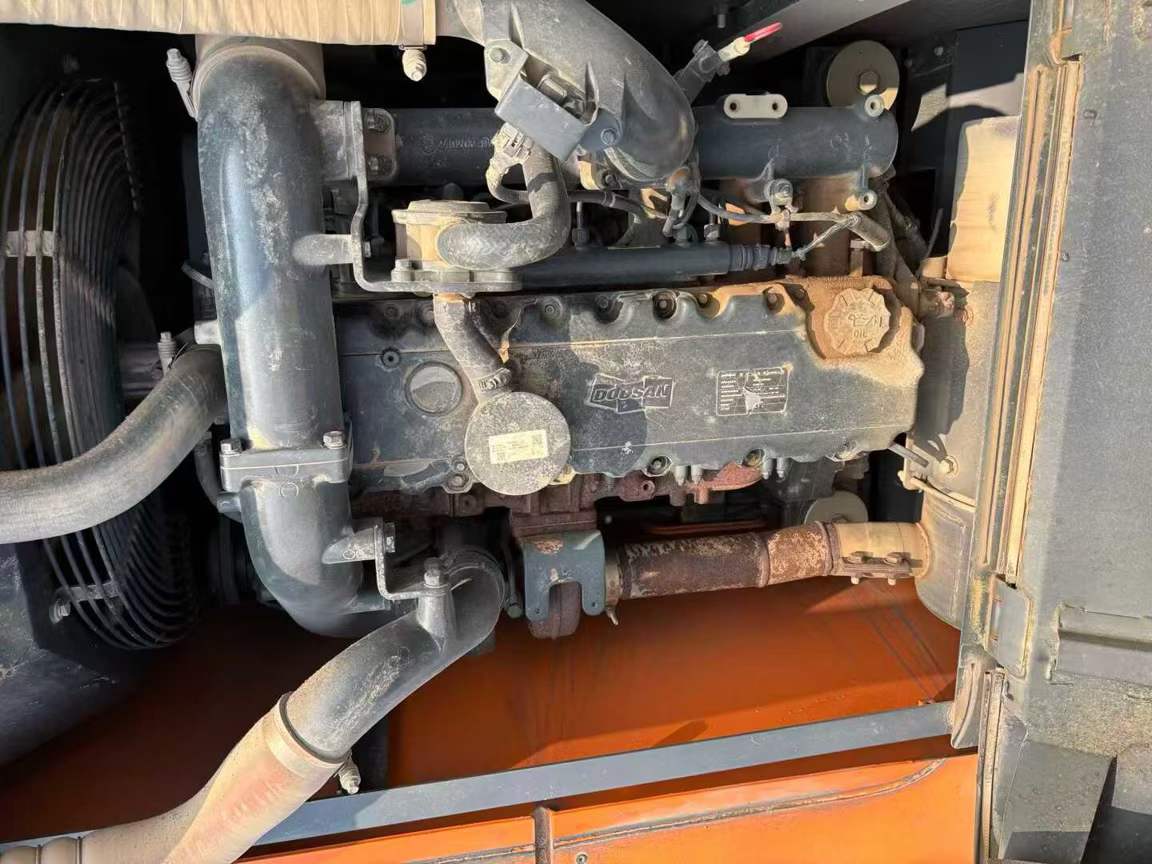 Used Doosan DH220 Excavator 2020 Model / 5