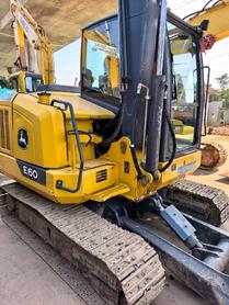 Buy JohnDeere E60 Used Excavator / 4 Used JohnDeere E60 Excavator 2019 Model / 4