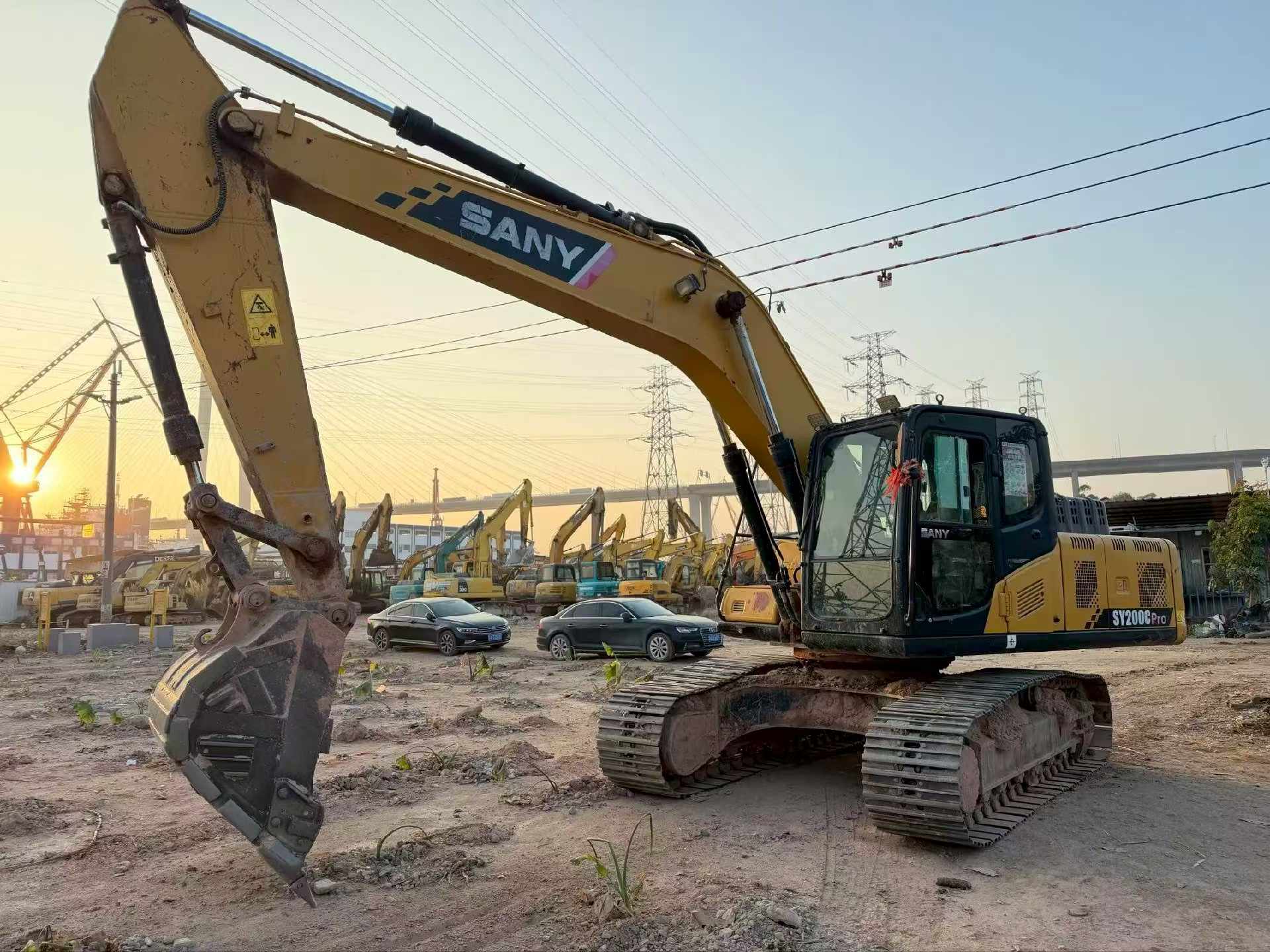 Used Sany SY200H Excavator 2021 Model / 4