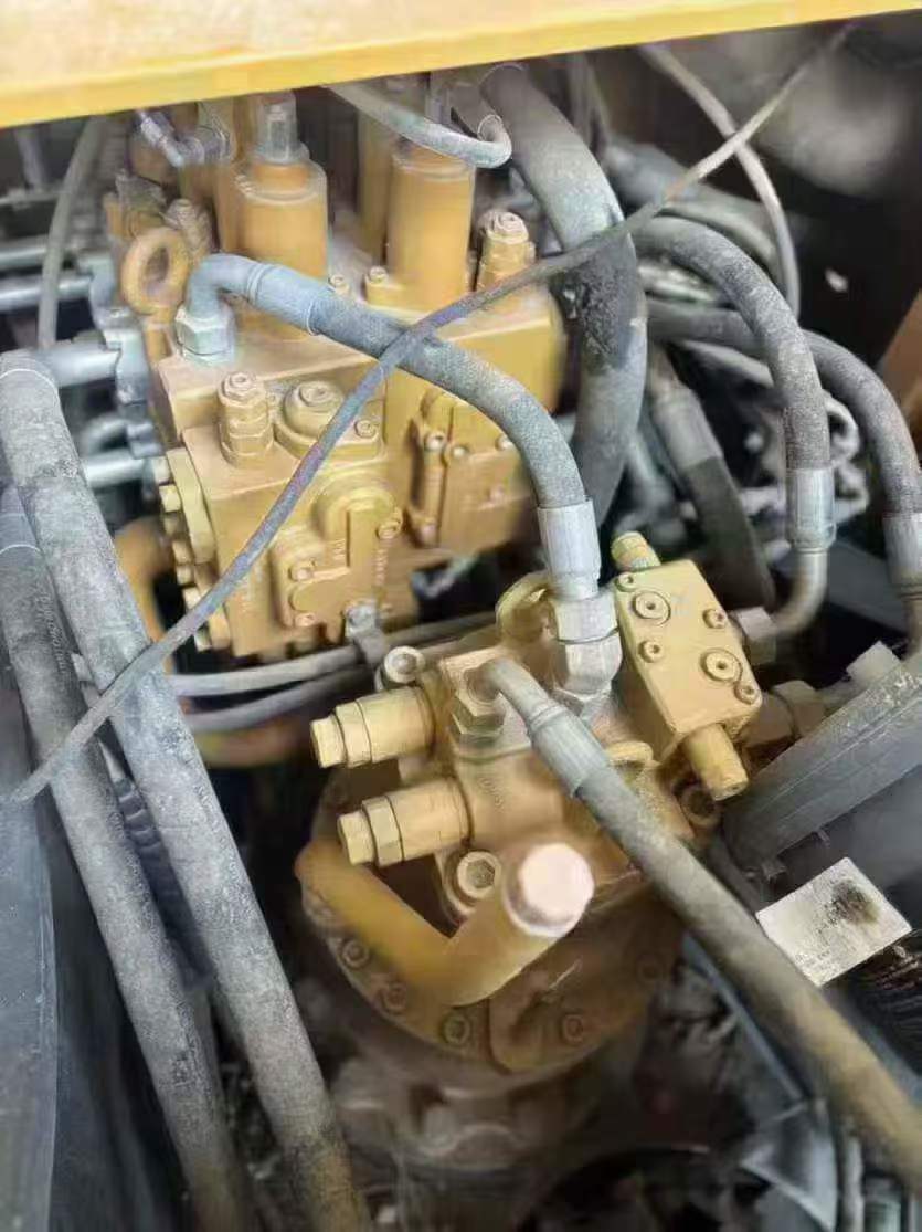 Used Sany SY205H Excavator 2022 Model / 6