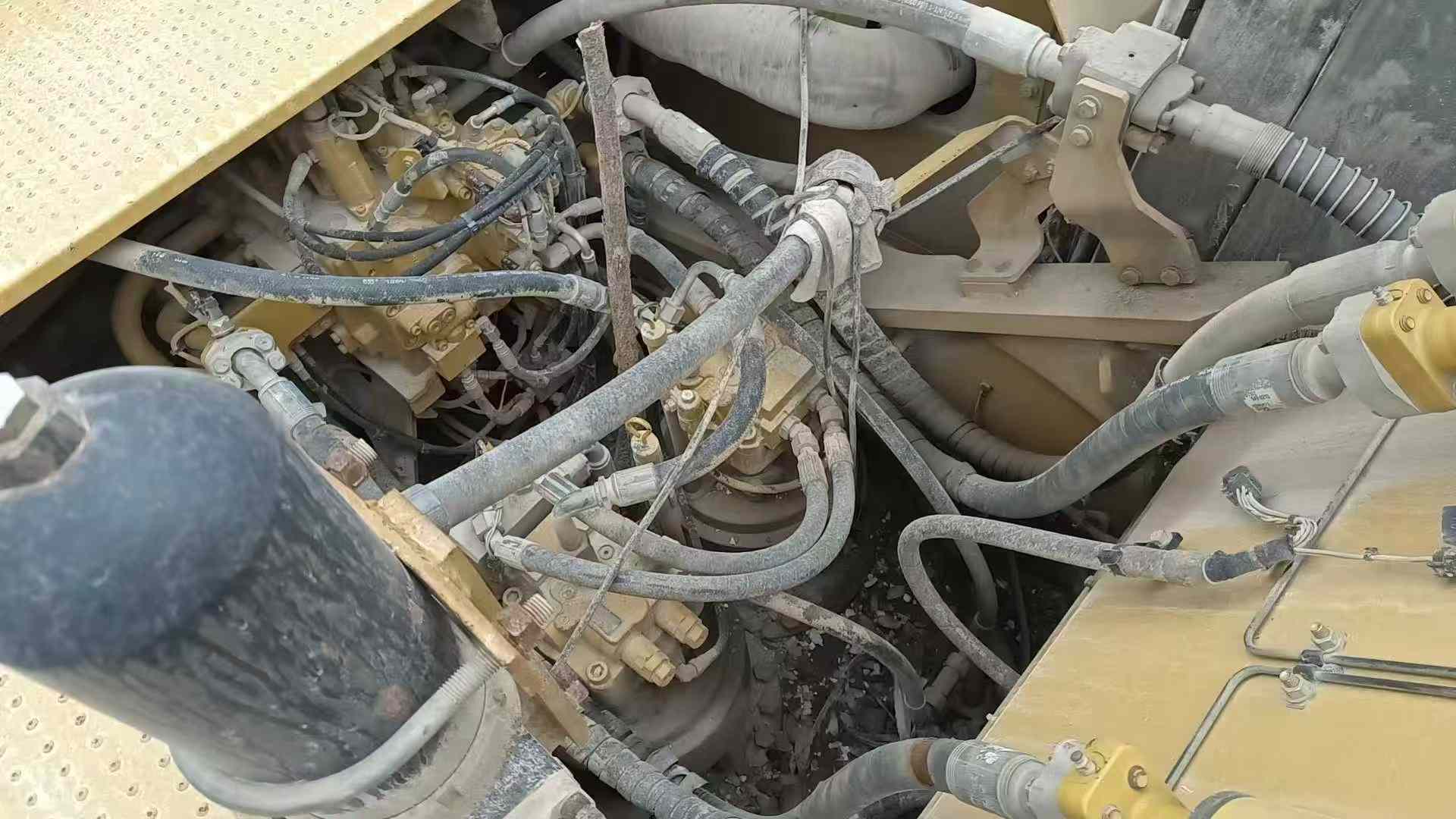 Used Caterpillar CT195 Excavator 2020 Model / 3