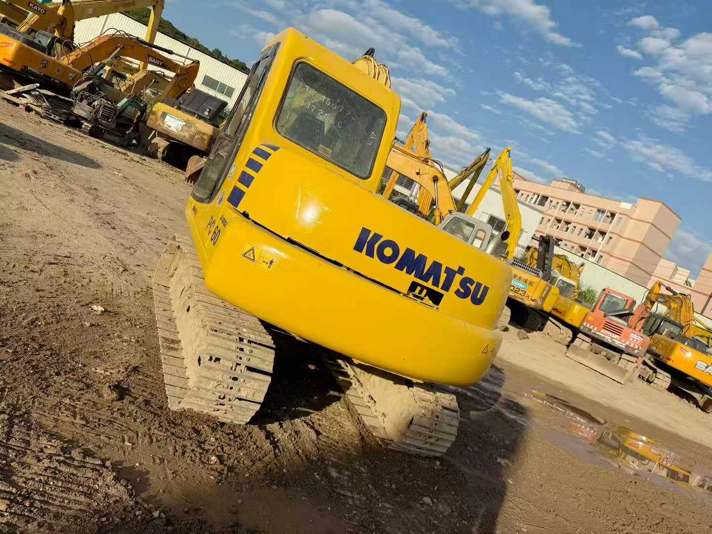 Used Komatsu PC60-7C Excavator 2016 Model / 3