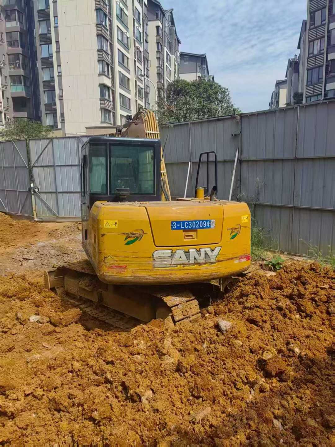 Used Sany SY75 Excavator 2020 Model / 2
